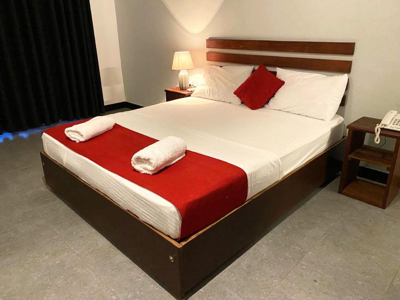 Athyantha Resort Анурадхапура Екстер'єр фото